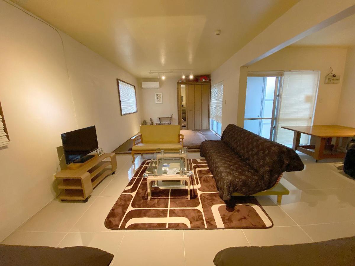 Guest House Kichi Накиджин Екстериор снимка
